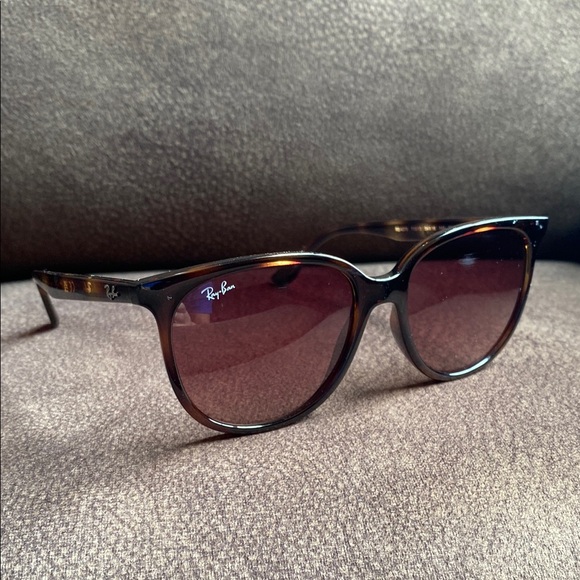 Ray-Ban | Accessories | Rayban Brown Womens Sunglasses | Poshmark